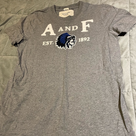 White Abercrombie men fitted tshirt xxl - Picture 2 of 4